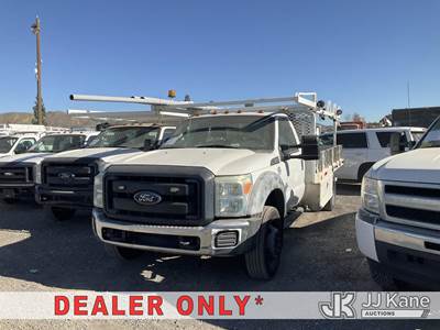 2015 Ford F-450 SD Regular Cab DRW 2WD Flatbed/Service Truck