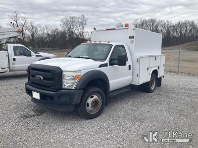 2015 Ford F-450 SD Enclosed High-Top Service Truck