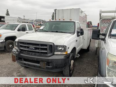 2003 Ford F-450 SD High Top Service Truck