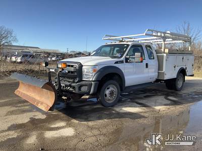 2016 Ford F450 4x4 Extended-Cab Service Truck