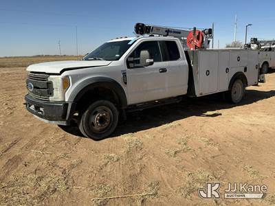 2017 Ford F-450 SD Extended-Cab Mechanics Service Truck