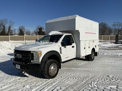 2017 Ford F450 Enclosed Service Truck