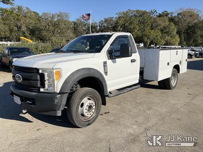 2017 Ford F-450 SD Service Truck