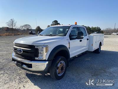 2018 Ford F450 Crew-Cab Service Truck