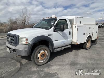 2006 Ford F450 4x4 Enclosed Service Truck