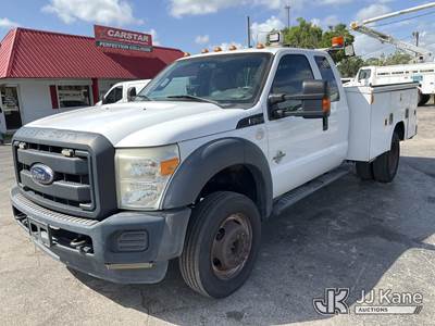 2016 Ford F-450 SD Extended-Cab Service Truck