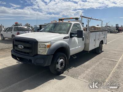 2011 Ford F-450 SD Regular Cab DRW 2WD Mechanics Service Truck
