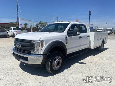 2018 Ford F450 Crew-Cab Service Truck