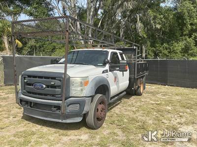 2015 Ford F-450 SD Extended-Cab Flatbed/Service Truck