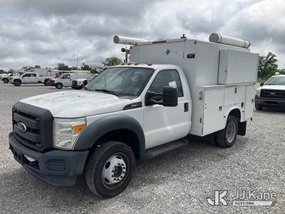 2015 Ford F450 Enclosed High-Top Service Truck