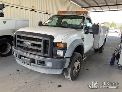 2009 Ford F-450 SD Regular Cab DRW Service Truck