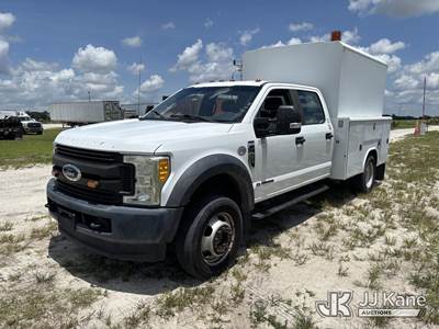 2017 Ford F450 4x4 Crew-Cab Enclosed Service Truck