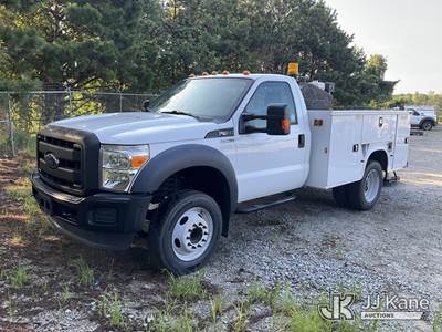 2014 Ford F-450 SD Service Truck