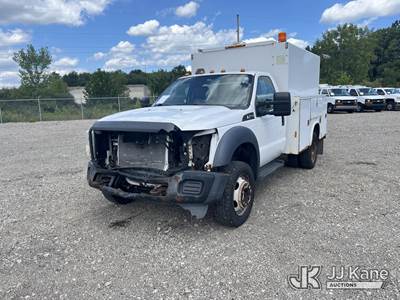 2013 Ford F-450 SD Enclosed High-Top Service Truck