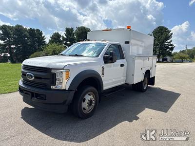 2017 Ford F-450 SD Enclosed High-Top Service Truck