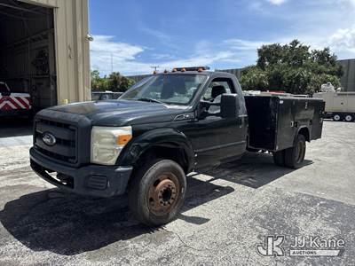 2015 Ford F-450 SD Service Truck