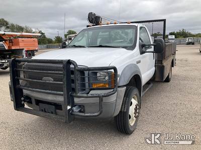 2005 Ford F-450 SD Flatbed/Service Truck