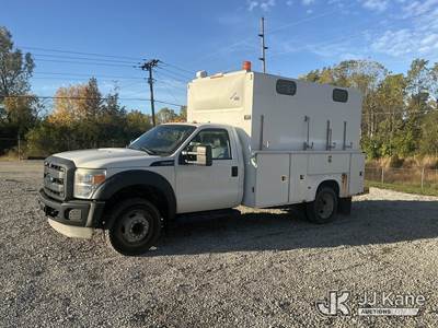 2014 Ford F-450 SD Regular Cab DRW Enclosed High-Top Service Truck