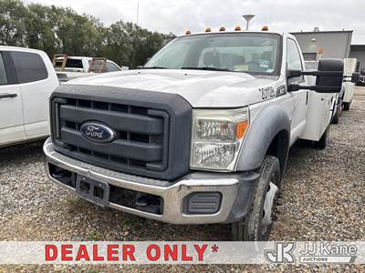 2013 Ford F-450 SD Regular Cab DRW Service Truck