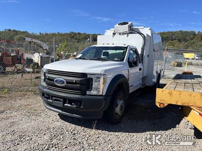 2019 Ford F550 4x4 Regular Cab DRW Air Compressor/Enclosed Utility Truck