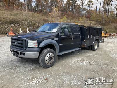 2006 Ford F-550 Crew-Cab Service Truck