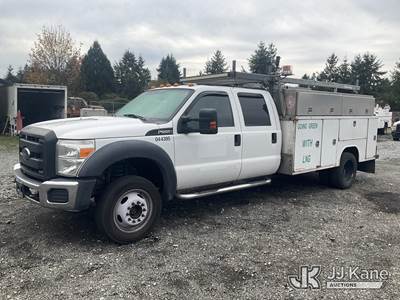 2015 Ford F550 4x4 Crew-Cab Service Truck