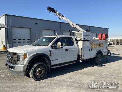 2017 Ford F550 4x4 Extended-Cab Mechanics Service Truck