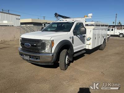 2017 Ford F-550 Regular Cab DRW Service Truck