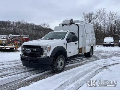 2019 Ford F550 4x4 Air Compressor/Enclosed Utility Truck