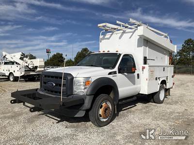 2015 Ford F550 Enclosed High-Top Service Truck