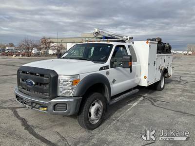 2015 Ford F550 4x4 Extended-Cab Mechanics Service Truck