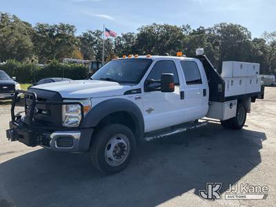 2016 Ford F550 4x4 Crew-Cab Flatbed/Service Truck