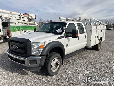 2016 Ford F550 4x4 Crew-Cab Service Truck