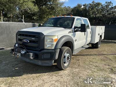 2016 Ford F550 4x4 Crew-Cab Service Truck