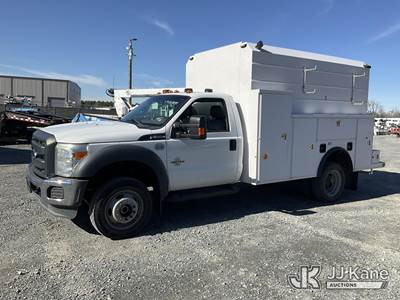 2015 Ford F550 4X4 High Top Service Truck