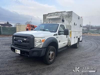 2013 Ford F-550 4x4 Regular Cab DRW 4WD Enclosed High-Top Service Truck