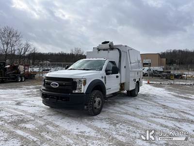 2019 Ford F550 4x4 Air Compressor/Enclosed Utility Truck