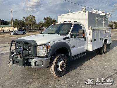 2015 Ford F550 4x4 Enclosed Service Truck