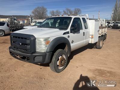 2012 Ford F550 4x4 Extended-Cab Flatbed/Service Truck