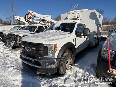 2017 Ford F550 4x4 Extended-Cab Enclosed Service Truck
