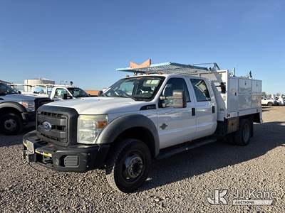 2011 Ford F-550 Crew Cab DRW 4WD Crew-Cab Service Truck