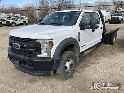2019 Ford F-550 Crew-Cab Flatbed Truck
