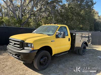 2004 Ford F550 Service Truck