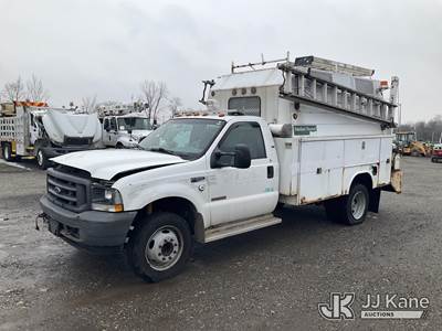 2004 Ford F550 Enclosed Service Truck