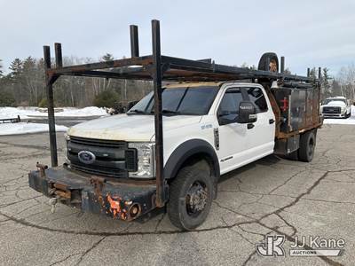 2019 Ford F550 4x4 Crew-Cab Flatbed/Service Truck