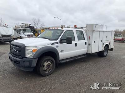 2015 Ford F550 4x4 Crew-Cab Service Truck