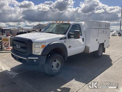 2016 Ford F-550 Regular Cab DRW 4WD Service Truck