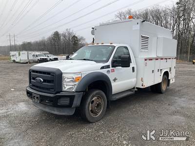 2015 Ford F550 Enclosed High-Top Service Truck