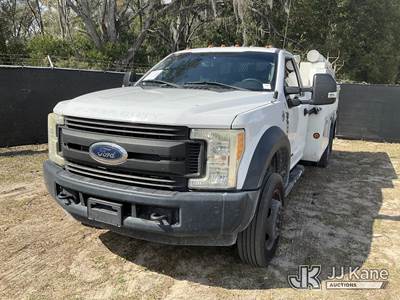 2017 Ford F-550 URD/Flatbed Truck