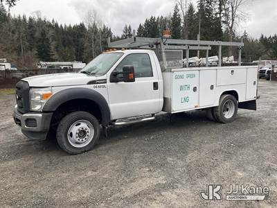 2015 Ford F550 4x4 Service Truck